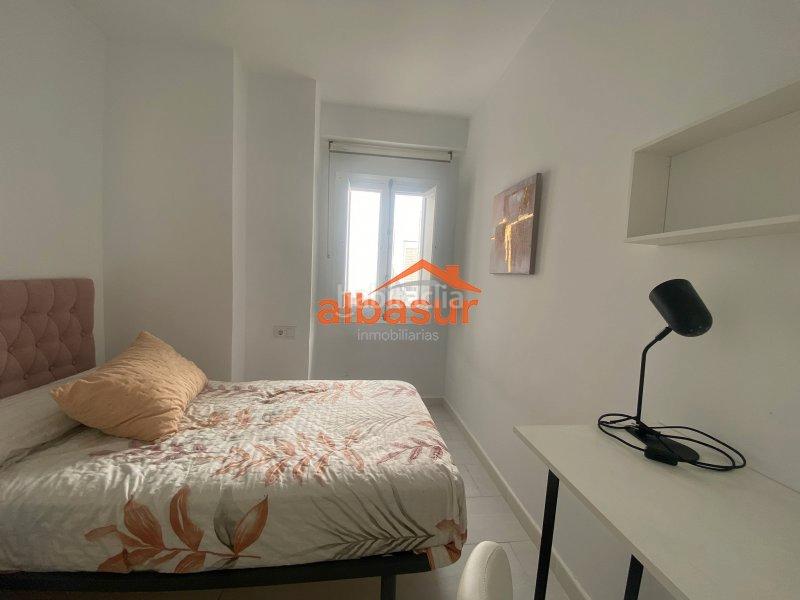 Foto 8b4644be-c919-4171-b7da-26e12f58c0f9. Location appartement avec chauffage dans Ciudad Jardín - Zoco Córdoba