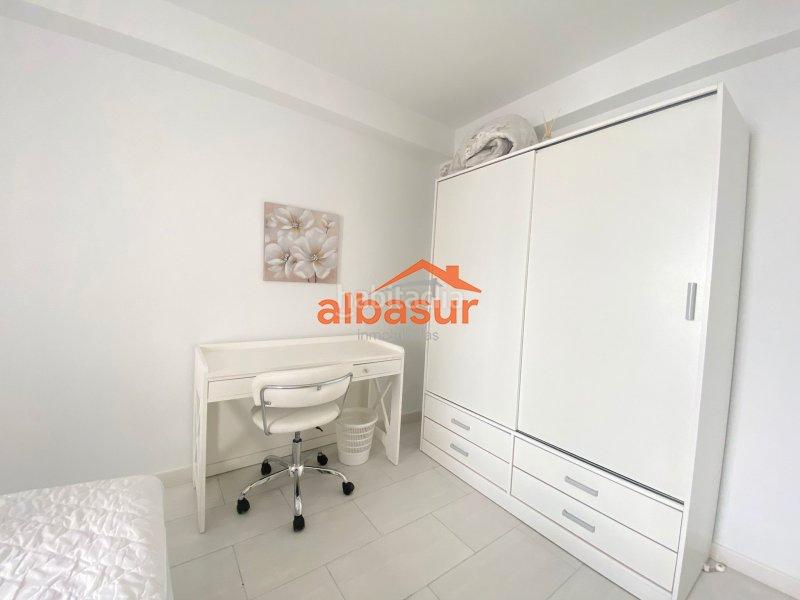 Foto ebd71962-cfd8-43ee-87a2-1e579b18d0f7. Miete etagenwohnung mit heizung in Ciudad Jardín - Zoco Córdoba