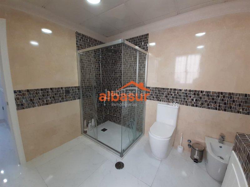 Foto a2ef949c-d1c8-411a-9e1b-96bc89282710. Casa con riscaldamento in Campo de la Verdad - Miraflores Córdoba