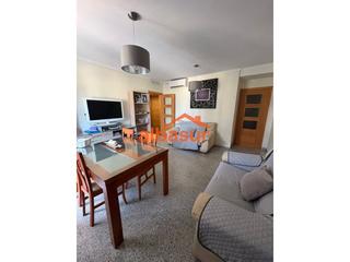 Appartamento  Calle doctor luna toledano. ¿buscas piso en una zona tranquila y con encanto?