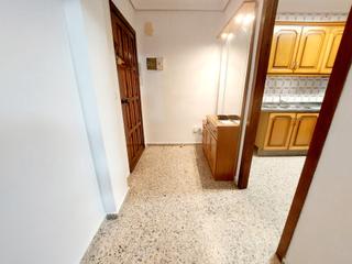 Pis  Avenida del zafiro. Excelente piso de 4 hab. y 2 baños cercano a bus para rabanales