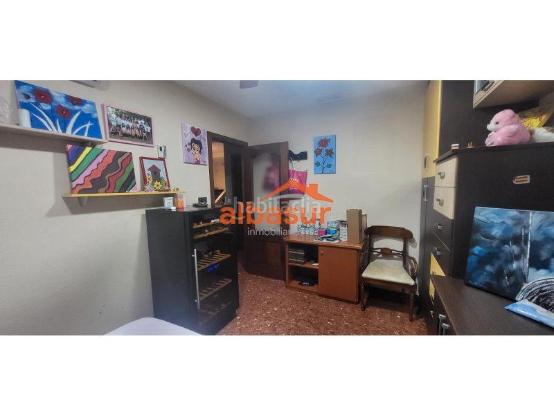 Foto 89f6d932-46ac-4f06-858e-266ed1e186e8. Reihenhaus mit heizung parking pool in El Brillante -El Naranjo - El Tablero Córdoba