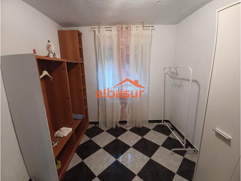 Foto a21582bf-2bef-4c48-bd01-953cfd6a7ccf. Pis amb calefacció a Sector Sur Córdoba