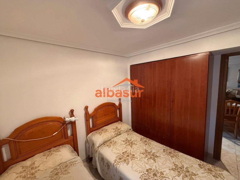 Foto f7921f30-0922-42d1-b045-f5d107eecfd7. Appartamento in Sector Sur Córdoba