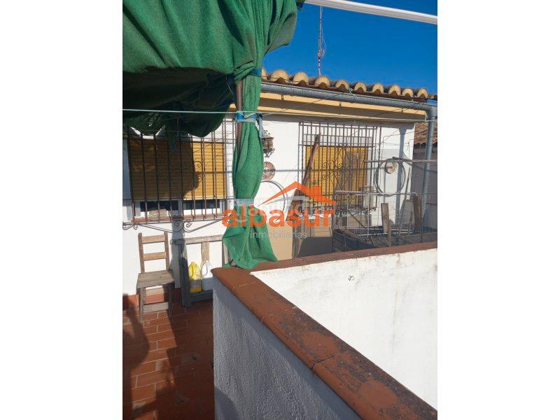 Foto 25165580-7c73-4b0a-95a0-45b8a96b97be. House in casco histórico - ribera - san basilio Córdoba