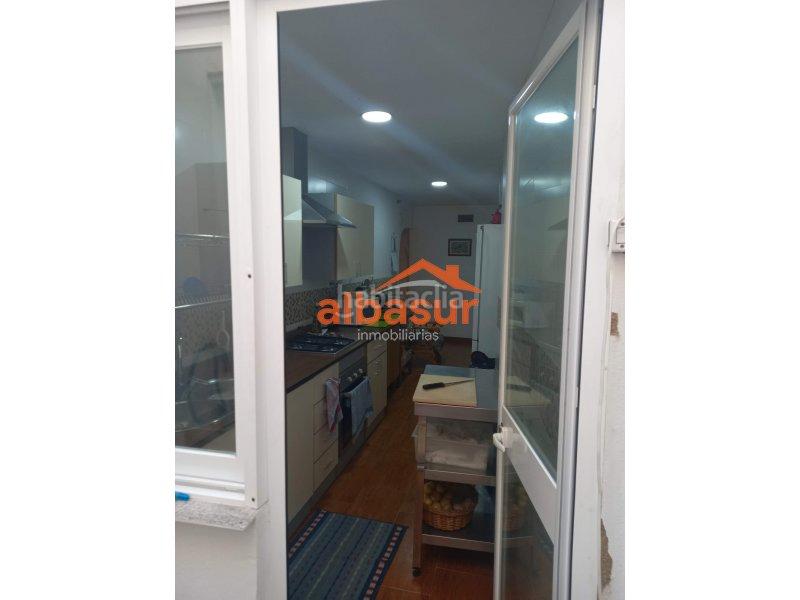 Foto 6a3cb105-adf8-48b4-8820-6851f51d168f. House in casco histórico - ribera - san basilio Córdoba