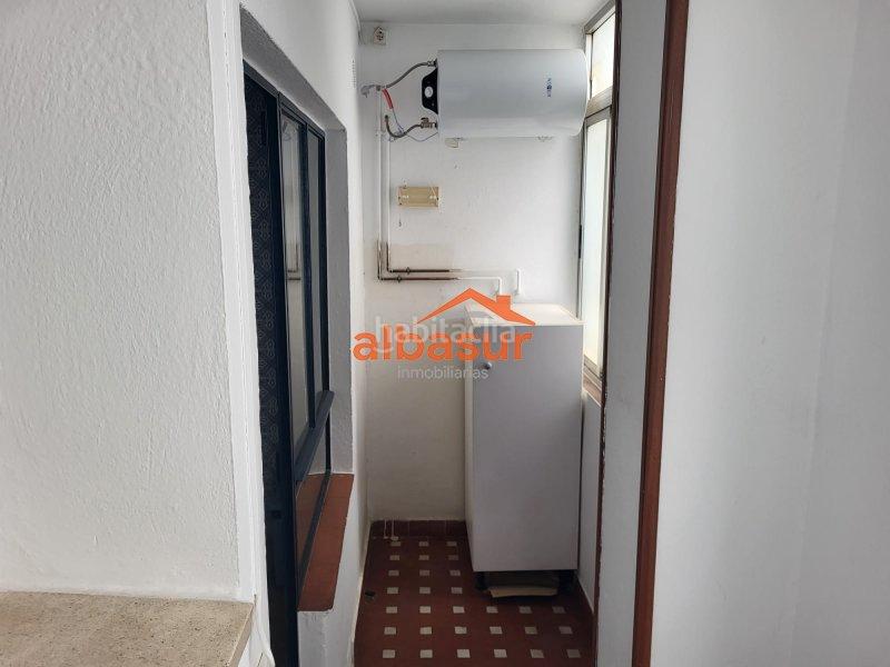 Foto 31f83666-4e0a-40d8-829d-63a4a325d40c. Appartamento in avenida de medina azahara 19 in Ciudad Jardín - Zoco Córdoba