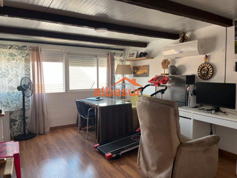 Foto a7c0fa34-e81e-40cf-9c8e-30c962146176. Casa a schiera con riscaldamento in Sta. Marina - San Andrés - San Pablo - San Lorenzo Córdoba