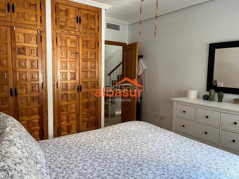 Foto d562b9ab-3a6d-4e67-a6fa-763572372071. Casa a schiera con riscaldamento in Sta. Marina - San Andrés - San Pablo - San Lorenzo Córdoba