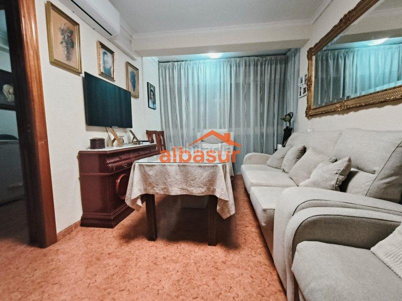 Foto 97a7adcb-5d2d-4b74-b3d4-80af1f403012. Appartement avec chauffage dans Sector Sur Córdoba