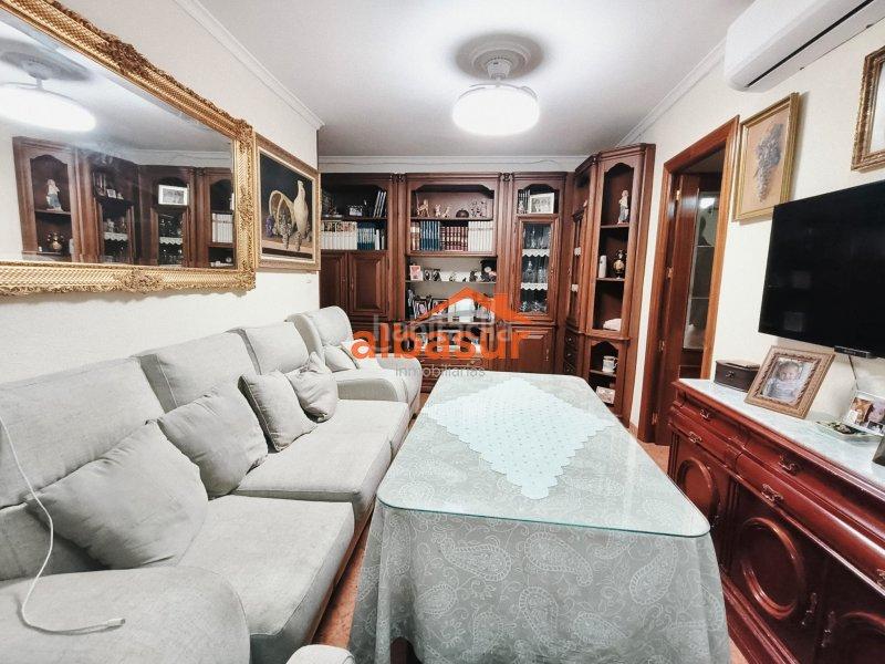 Foto ca62dd7d-7b8c-4fa3-b78c-e23b8923f654. Appartement avec chauffage dans Sector Sur Córdoba