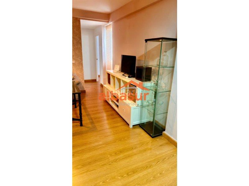 Foto 7a6d2f0f-21fd-413e-bf7f-734860afb27e. Flat in Ciudad Jardín - Zoco Córdoba