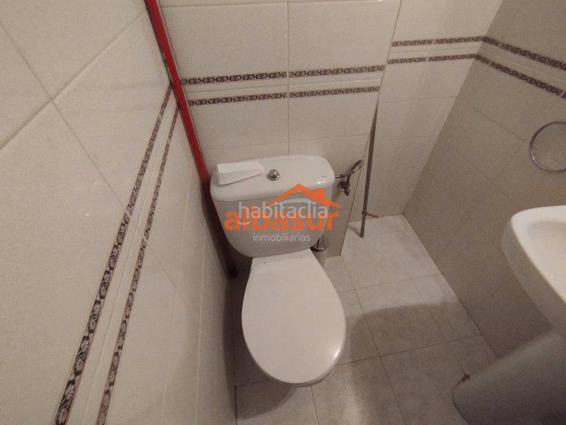 Foto 1890275f-2e64-400f-8acf-b82353f3c78f. Appartamento con riscaldamento in Ciudad Jardín - Zoco Córdoba