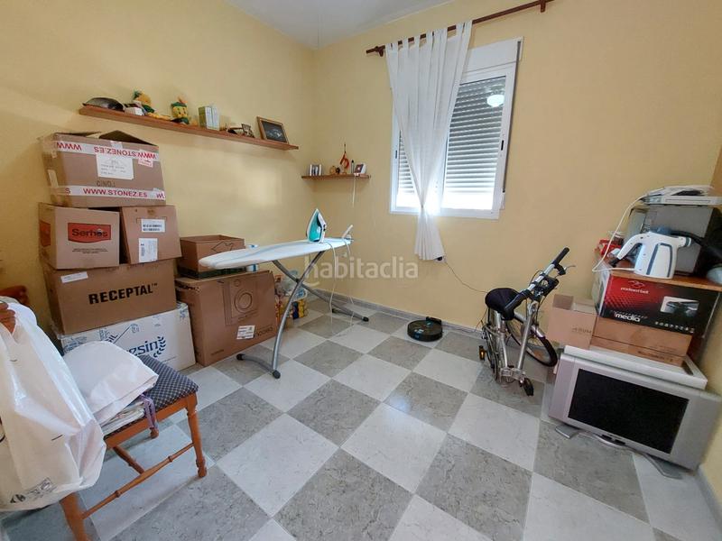 Foto 090a98ec-3688-483f-99ae-388b99791072. Casa amb xemeneia calefacció a El Higuerón Córdoba