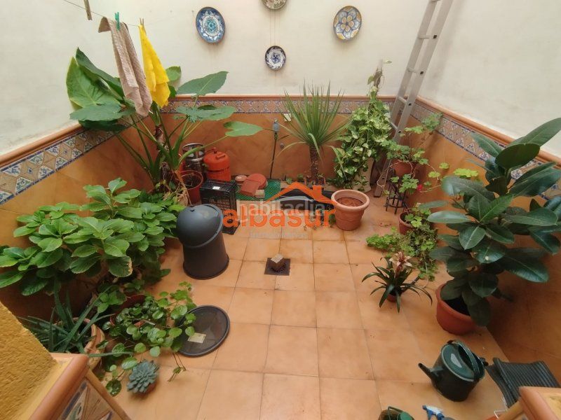 Foto 15373379-f243-442b-80e2-1293ea3c273b. Casa amb calefacció aparcament a casco histórico - ribera - san basilio Córdoba