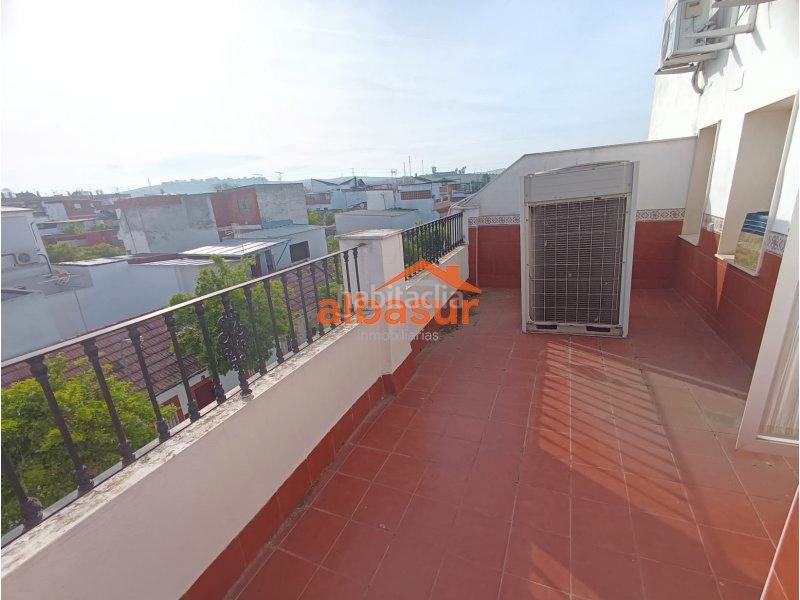 Foto 0153fdd8-ab9b-47a1-aed7-a90fbeef561e. Casa amb calefacció a Campo de la Verdad - Miraflores Córdoba