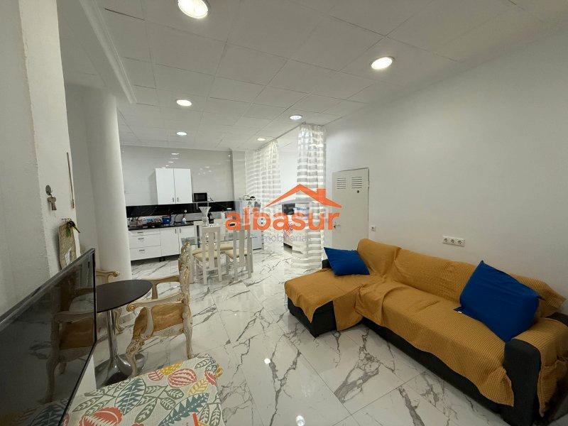 Foto 2fbbf68b-4020-4cb1-ab5d-08f3689dc6b9. Casa amb calefacció a Campo de la Verdad - Miraflores Córdoba