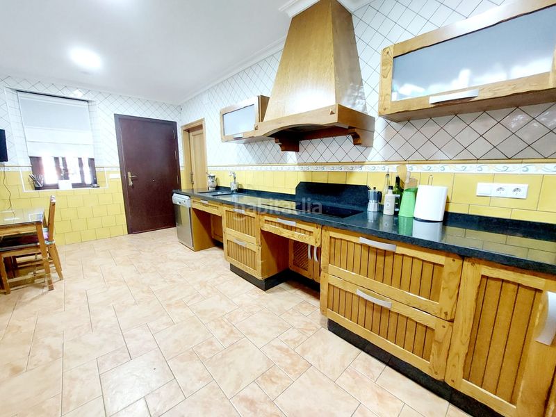 Foto 5d7d93a2-3d78-4d9e-b76b-e04e371f3e1c. Masía en avenida doña manuela 1b excelente chalet rústico sin barreras arquitectónicas en la colina en Córdoba