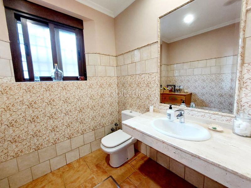 Foto c1200d32-542e-42f7-8584-d38b8df2b553. Masía en avenida doña manuela 1b excelente chalet rústico sin barreras arquitectónicas en la colina en Córdoba