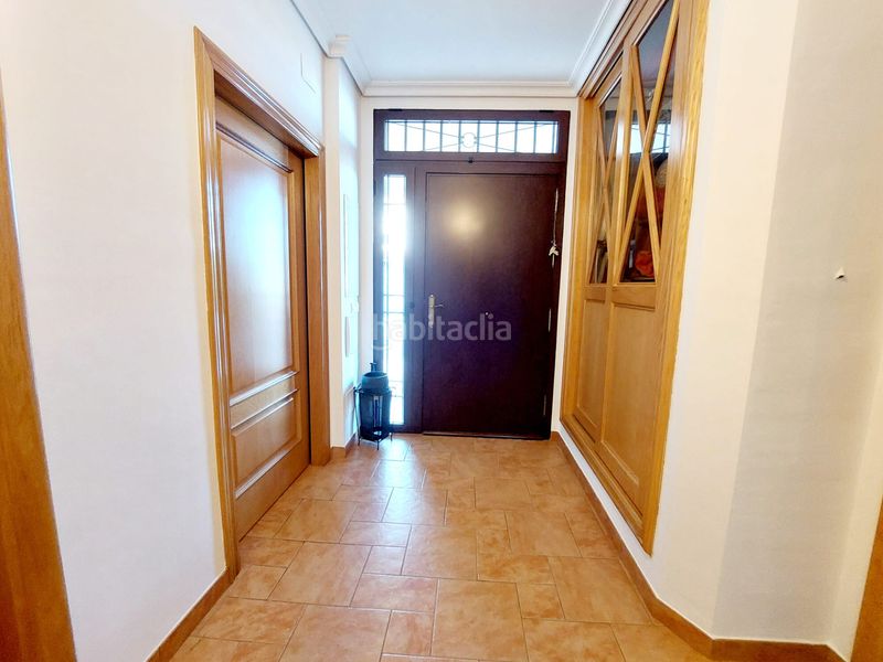 Foto d837f5d2-3597-4cbc-b7b0-14d301bf3e72. Masía en avenida doña manuela 1b excelente chalet rústico sin barreras arquitectónicas en la colina en Córdoba