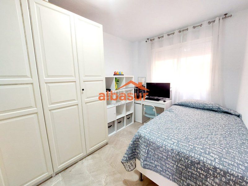 Foto 127170a6-e433-4758-989a-08d2d1e908a2. Pis amb calefacció aparcament piscina a Tablero Bajo - Arruzafilla Córdoba