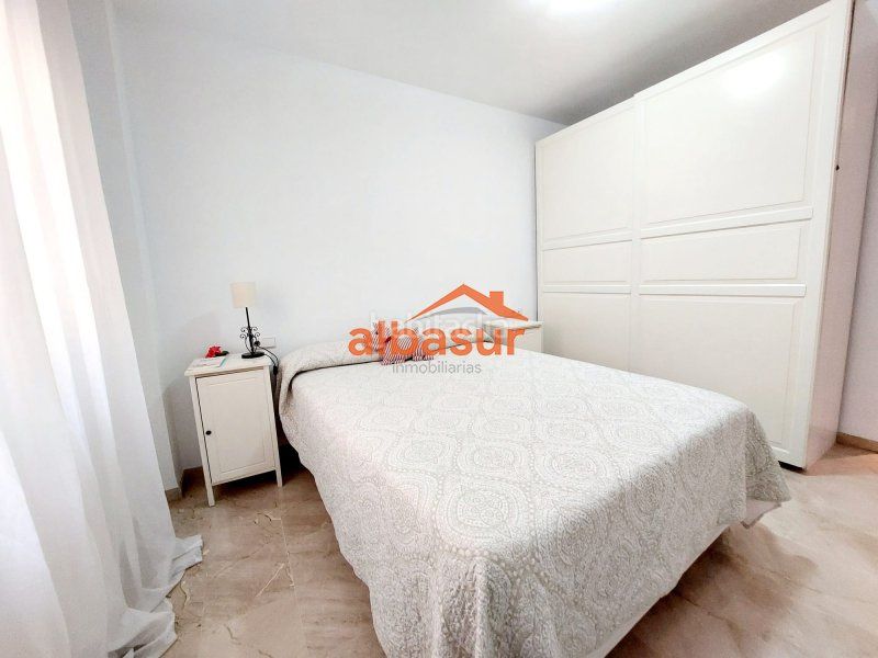 Foto 42f0b95a-2a93-472c-b3e3-88cc9a045cf4. Pis amb calefacció aparcament piscina a Tablero Bajo - Arruzafilla Córdoba