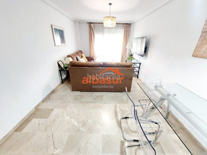 Foto de2b4a9f-3891-4751-b415-7e07a4515c1a. Pis amb calefacció aparcament piscina a Tablero Bajo - Arruzafilla Córdoba