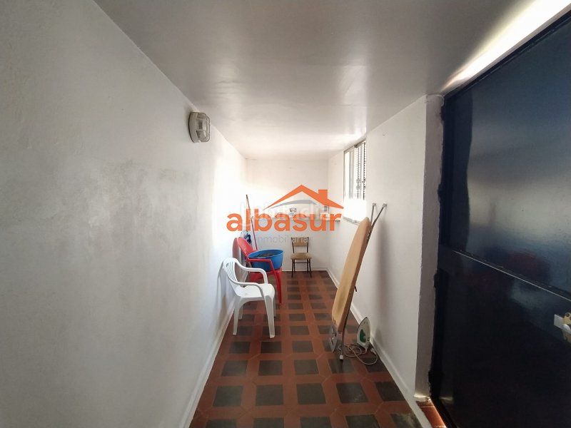 Foto cfec8ca2-1582-403f-8122-af09e597b1d8. Casa amb aparcament a Campo de la Verdad - Miraflores Córdoba