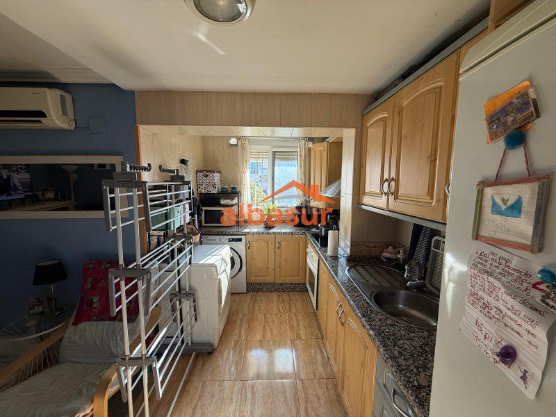 Foto 6a411a41-6a20-49e4-8b9f-41917cc9706c. Pis a Sector Sur Córdoba