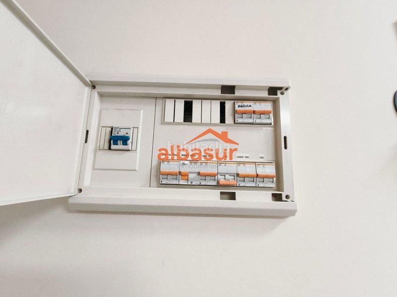 Foto 054f49d6-8820-4a66-a7be-35f7b56c6d85. Pis amb calefacció a casco histórico - ribera - san basilio Córdoba