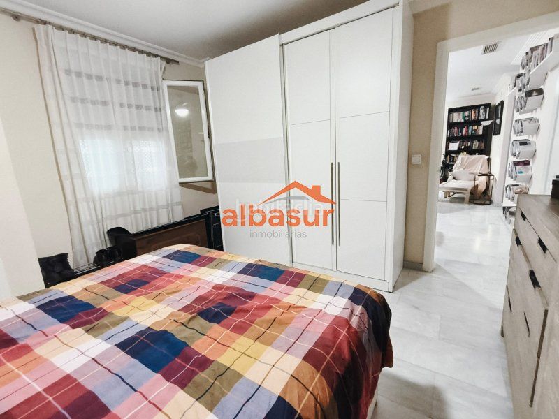 Foto 260312ba-8f29-45f1-b3b8-99188b59d1ef. Pis amb calefacció a casco histórico - ribera - san basilio Córdoba