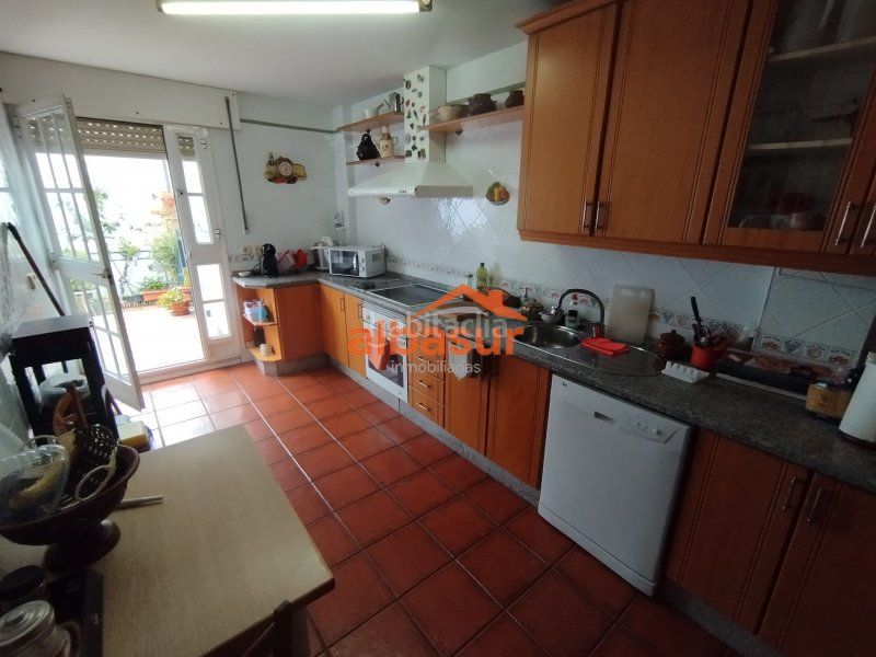 Foto d498aa87-4156-469b-be4e-60e4fb1010cd. Casa amb calefacció aparcament a Huerta de la Reina - Trassierra Córdoba