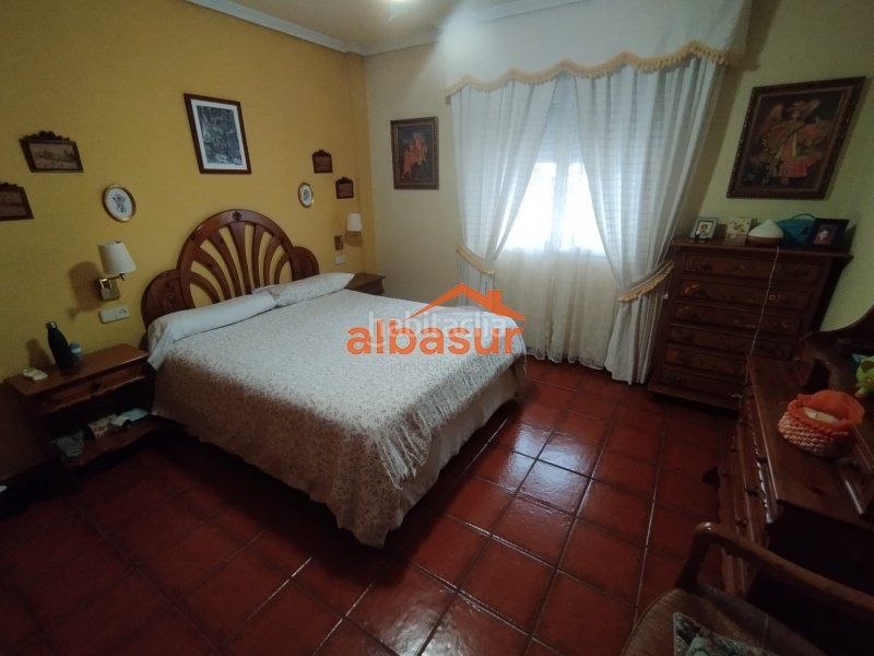 Foto f03b901b-2c51-4c4e-9331-c9a8a4bbcd95. Casa amb calefacció aparcament a Huerta de la Reina - Trassierra Córdoba