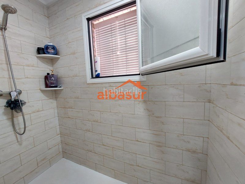 Foto 4f3e229d-0193-4586-8c62-2b9a4891c3eb. Chalet en calle la colina 134d excelente chalet hipotecable con piscina en la colina en Córdoba