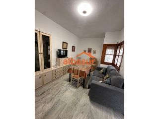 Apartament a Calle rey heredia 14