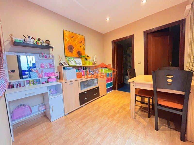 Foto 2210b668-01b9-4959-9edf-c03da5055e3e. Casa a Campo de la Verdad - Miraflores Córdoba