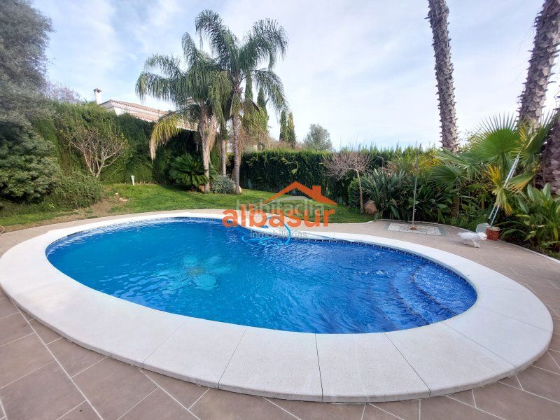 Foto 4d00d601-ac57-4c26-8047-ff51308c1c79. Xalet amb calefacció aparcament piscina a Alcolea Córdoba