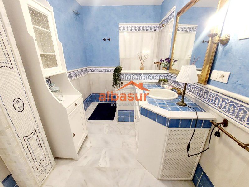 Foto 52c9ec85-4c15-48b9-a50f-e51137b177eb. Xalet amb calefacció aparcament piscina a Alcolea Córdoba