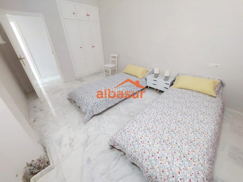 Foto b6ecede7-1463-4be2-92f5-19990c10d735. Xalet amb calefacció aparcament piscina a Alcolea Córdoba