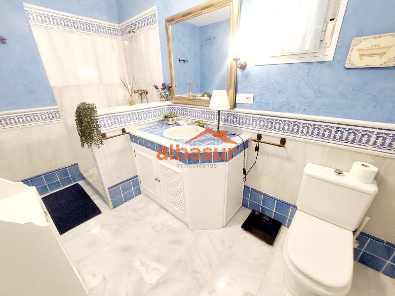 Foto f6d45f85-1d71-4677-8e31-3886a41b43a2. Xalet amb calefacció aparcament piscina a Alcolea Córdoba
