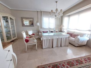 Casa adossada a Calle Luciano Pavarotti 30