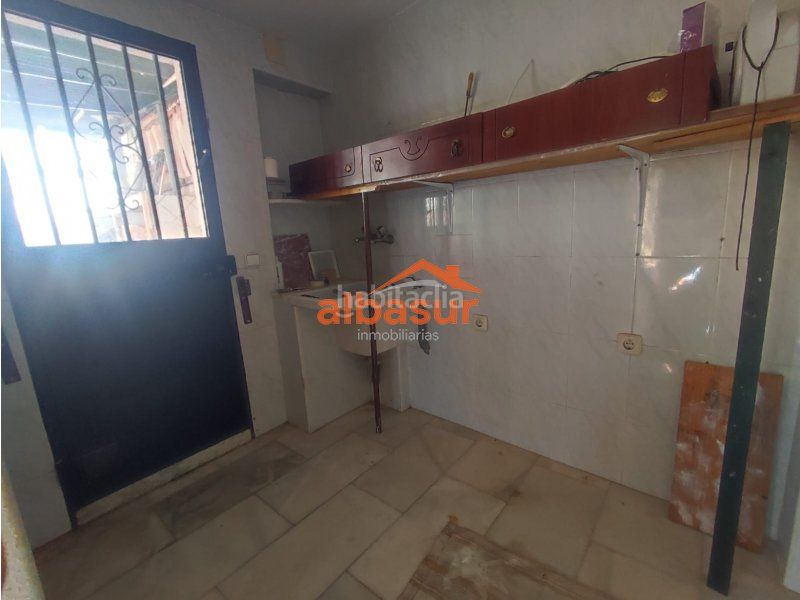 Foto dbe89114-d247-423e-b77c-04dbb8e69050. Casa amb xemeneia calefacció a Campo de la Verdad - Miraflores Córdoba