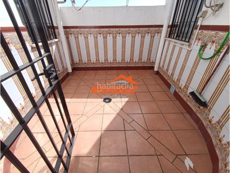 Foto 71295330-77da-4c45-97b7-3a99f136d854. Casa amb calefacció a Campo de la Verdad - Miraflores Córdoba