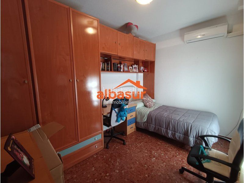 Foto c48bc3f9-8363-41d4-8de0-9de722fe6890. Casa amb calefacció a Campo de la Verdad - Miraflores Córdoba