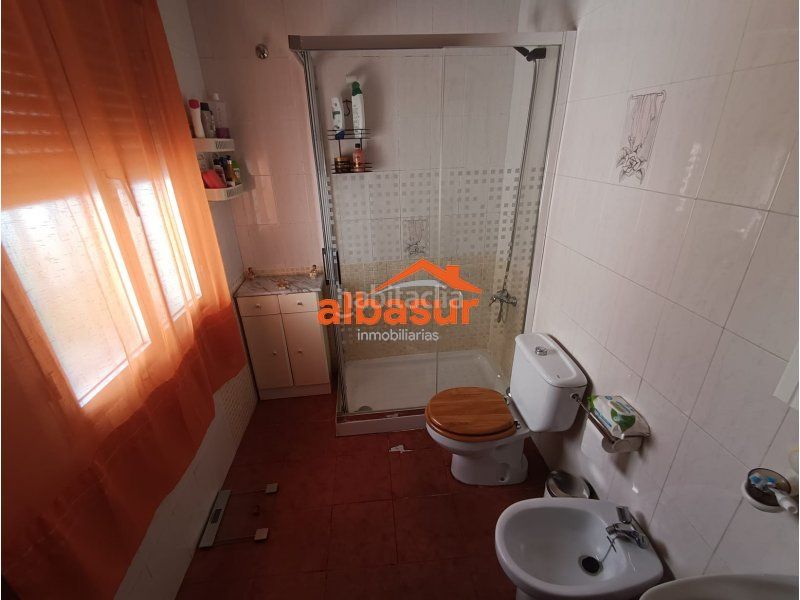 Foto c71f6849-8b37-41e0-9661-9cbad5e61152. Casa amb calefacció a Campo de la Verdad - Miraflores Córdoba