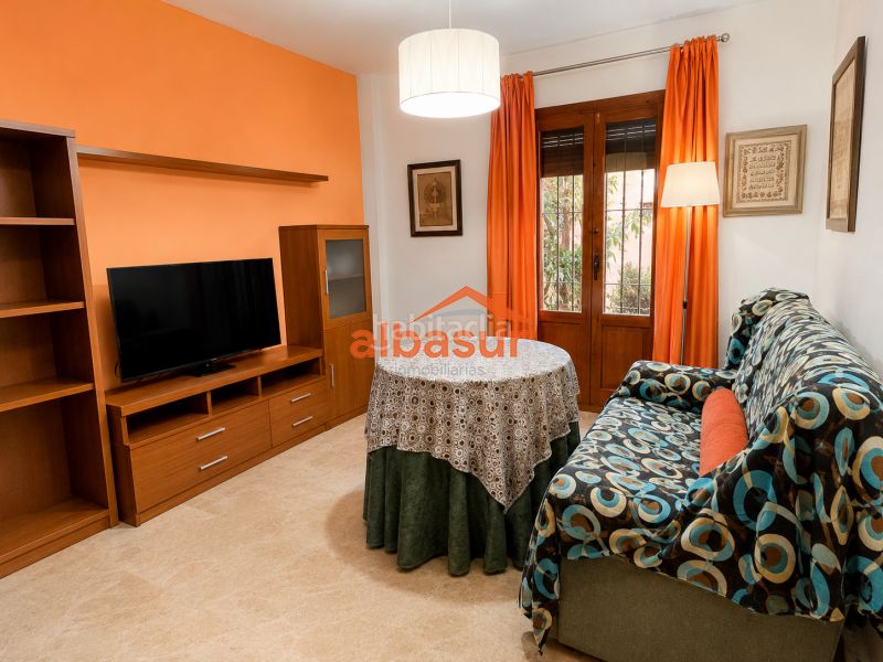 Foto d49347d8-8eb0-47a5-a103-f7268805f2d5. Pis amb calefacció aparcament a Centro Córdoba