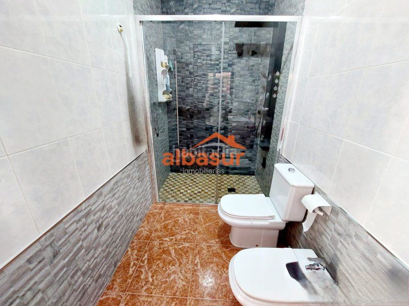 Foto 1ba2d715-20b1-4415-8548-8ff1f4144d43. Casa a carretera de madrid 88 a Alcolea Córdoba
