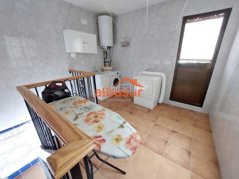 Foto 813d3ab5-73b8-4219-afa1-58206bd9bcc3. Casa a carretera de madrid 88 a Alcolea Córdoba