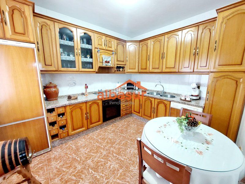 Foto c7f0e456-42b0-4b3a-8983-de7537223b44. Casa a carretera de madrid 88 a Alcolea Córdoba