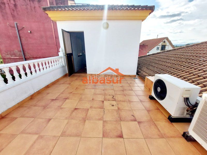 Foto f4ae5a34-05d7-492c-830e-5891bd09d9e3. Casa a carretera de madrid 88 a Alcolea Córdoba
